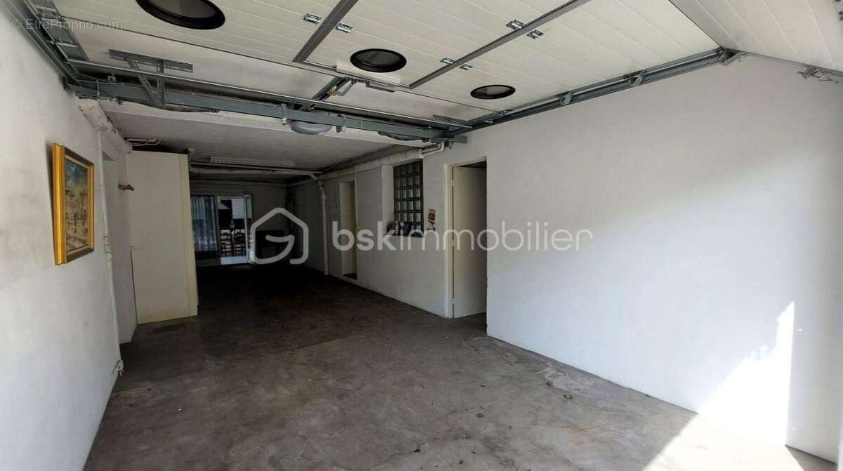 Maison à MORIERES-LES-AVIGNON