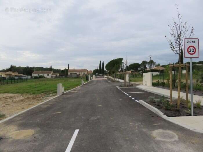 Terrain à SAUSSINES