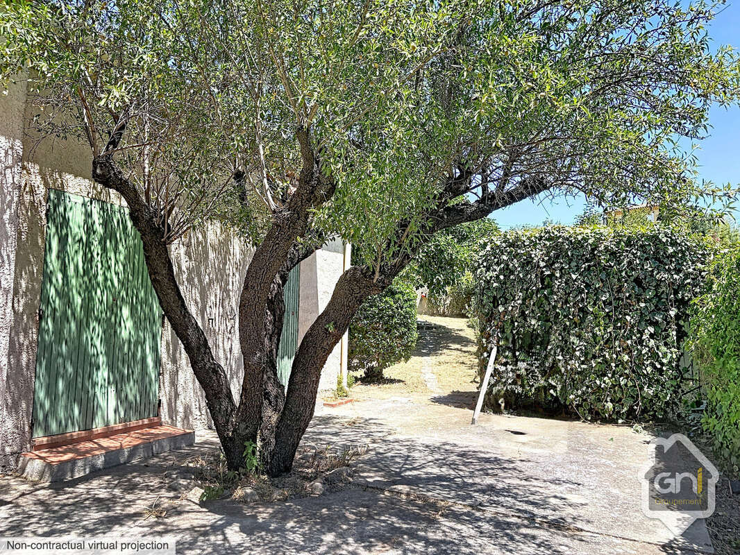 Maison de Type 7 avec jardin. - photo 7