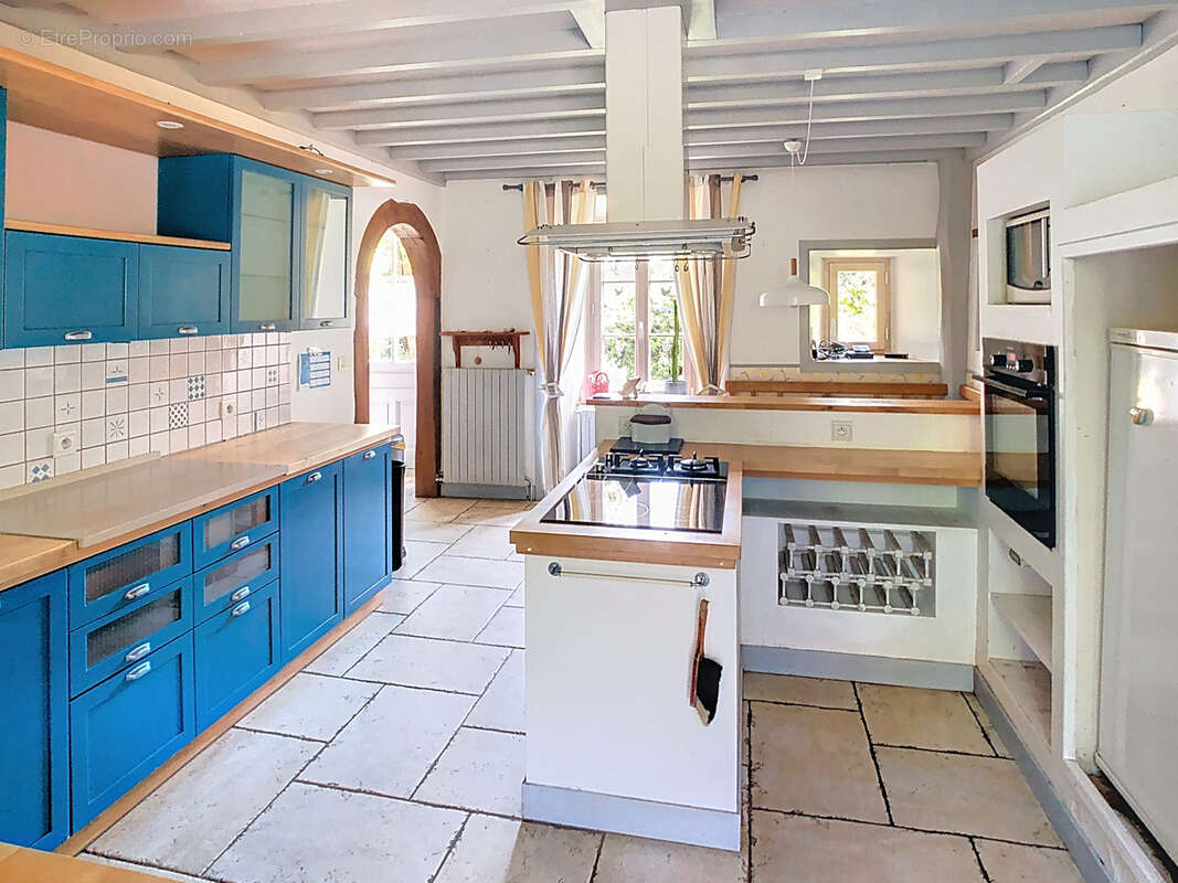 Maison à LE MESNILBUS