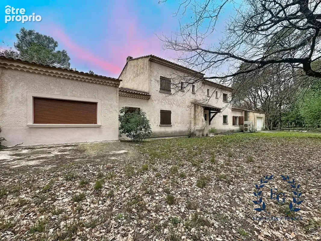 Maison 6 pièces 300 m² à vendre à Besse-Sur-Issole (83890) - photo 5