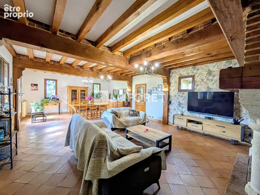 Exceptionnelle propriété familiale aux volumes rares un véritable coup de coeur - photo 4
