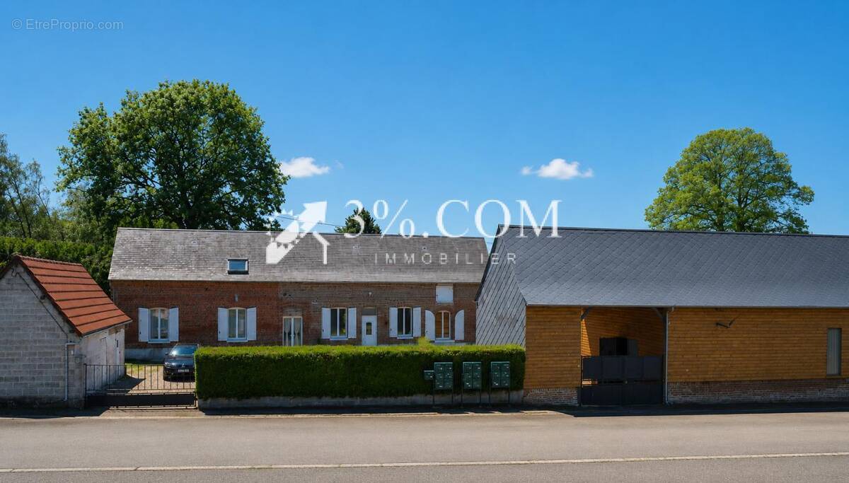 Maison à TOURS-EN-VIMEU