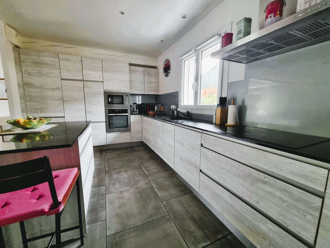 Maison à SAINT-PIERRE-D'IRUBE