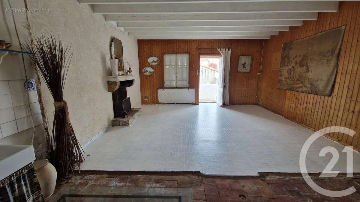 Maison à TALMONT-SAINT-HILAIRE