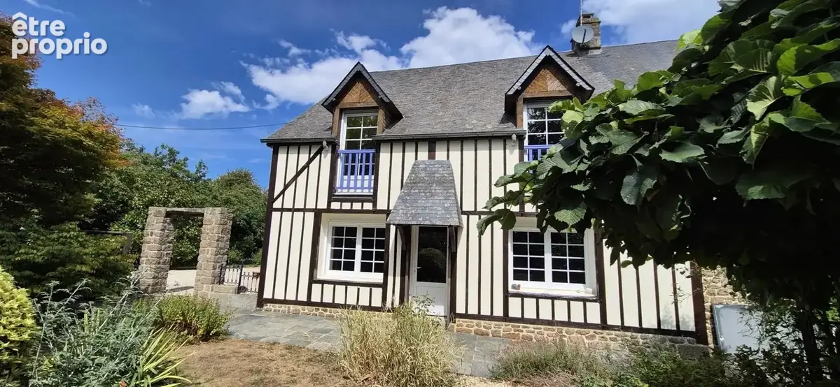 Maison 6 pièces 138 m² à vendre à Le Teilleul (50640) - photo 2