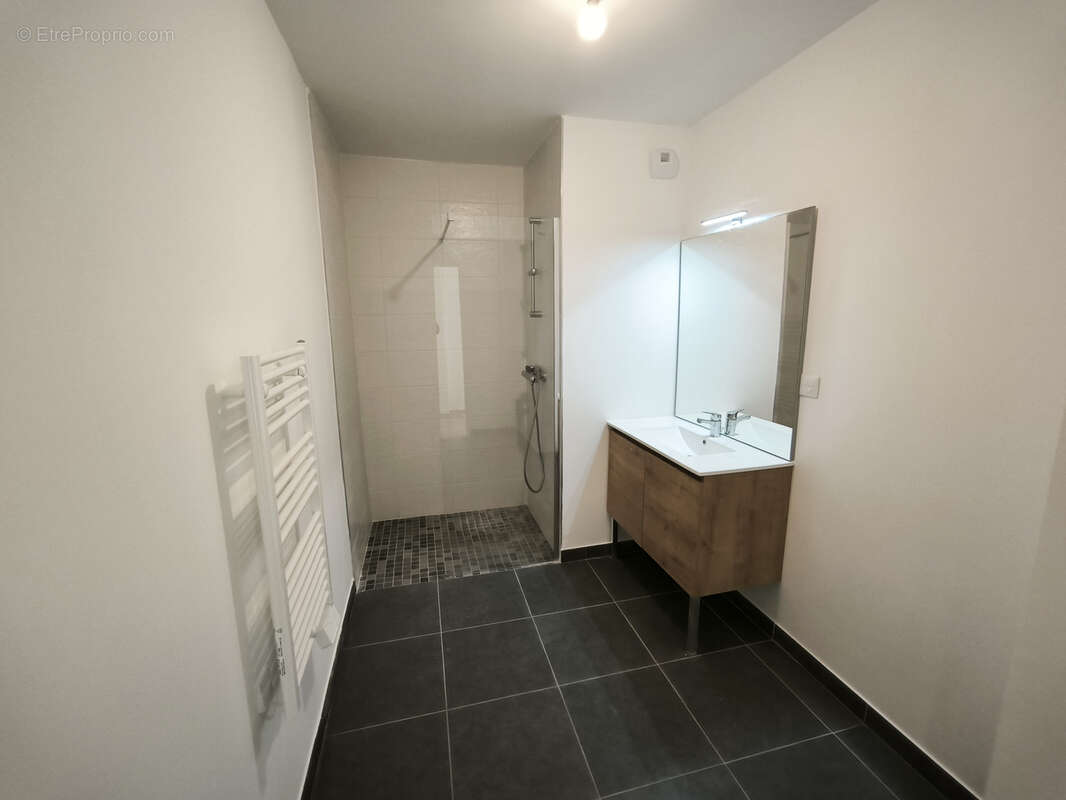 Appartement t3 rez-de-jardin - photo 9