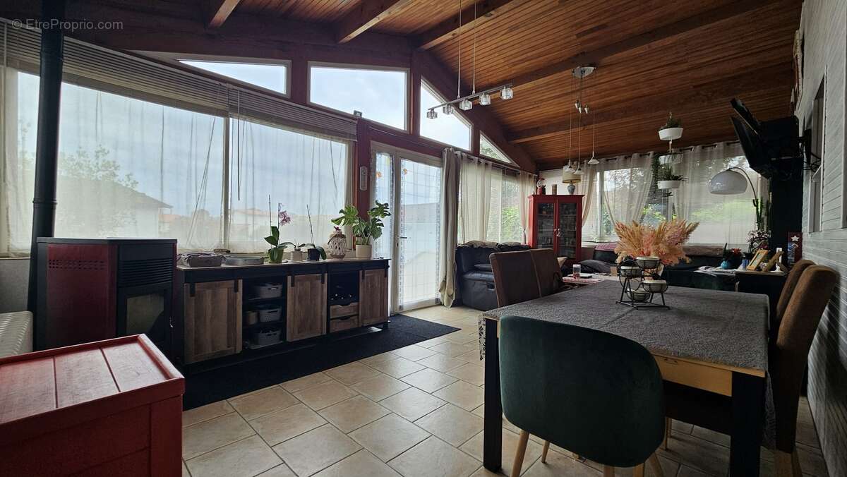 Photo-2025/072145-1A-1 - Maison à SAINT-PIERRE-DU-MONT