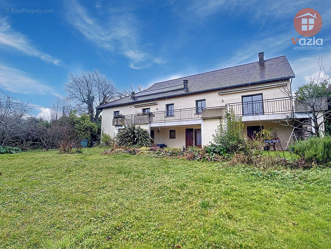 Maison à COARRAZE