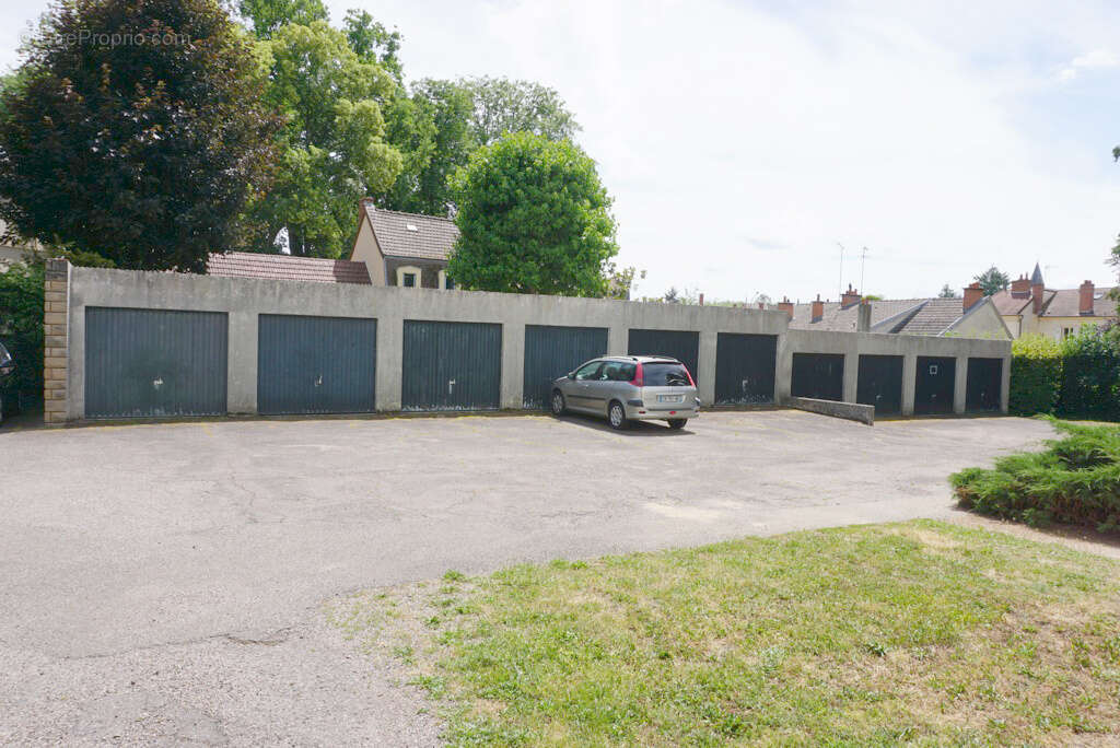 Appartement de type F4 avec cave et garage - photo 12
