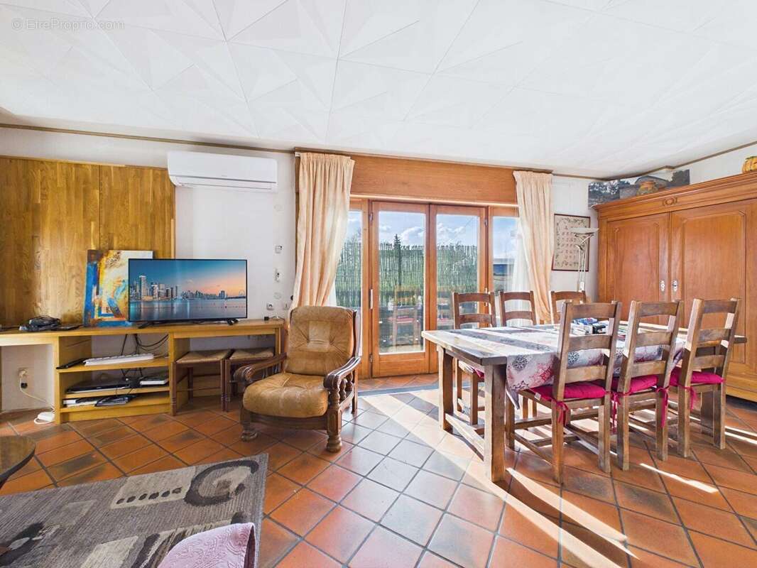 Maison 206m² Avec Piscine Couverte - photo 18