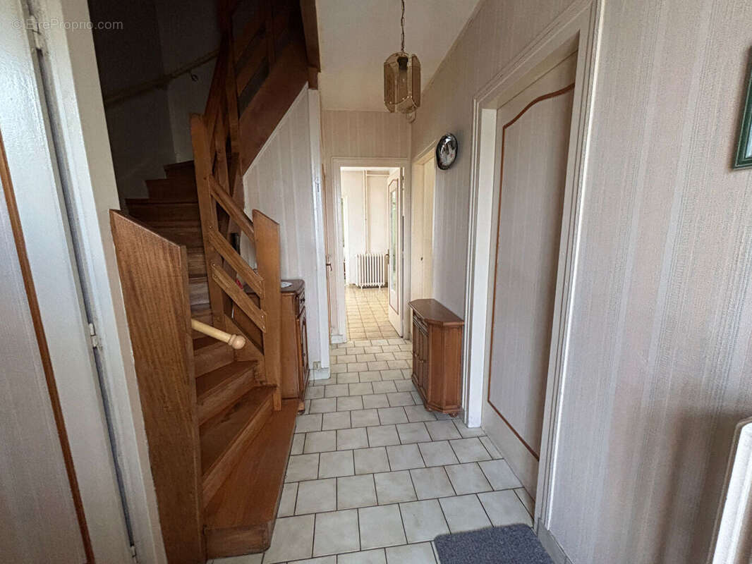 Maison à LA FERTE-BERNARD