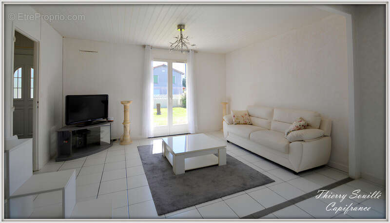 Maison à SAINT-SEURIN-SUR-L&#039;ISLE