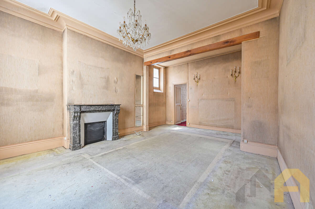 Appartement à PARIS-4E