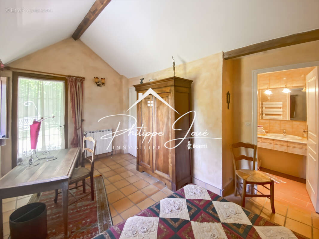Maison à VALLERY