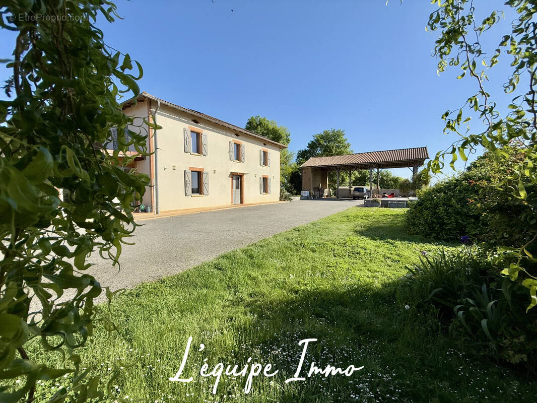 Maison à LOMBEZ
