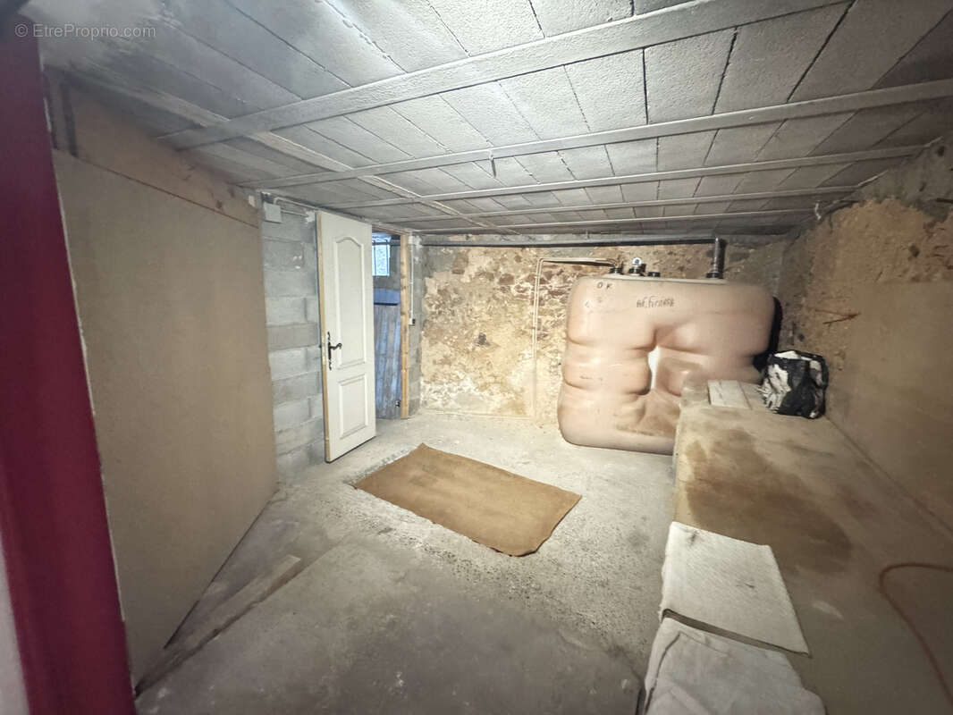 Maison à AUPS