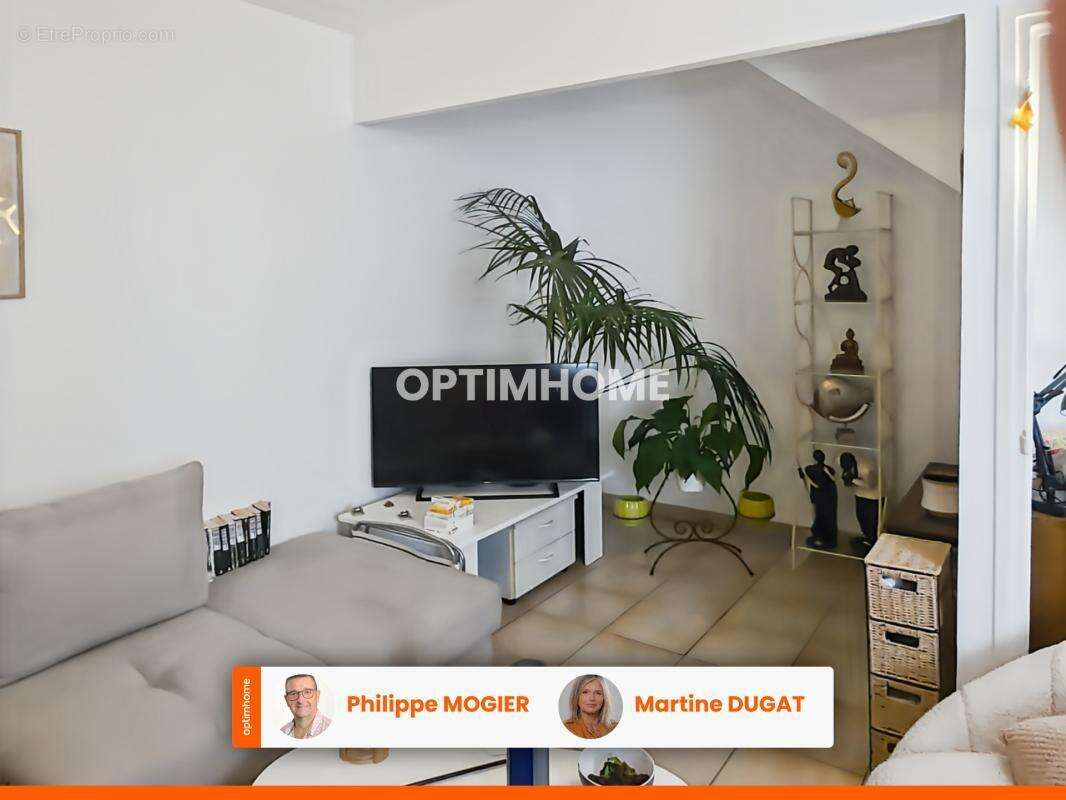 Appartement en duplex centre ville T3 de 50.76m2, au 1er étage, cave - photo 2