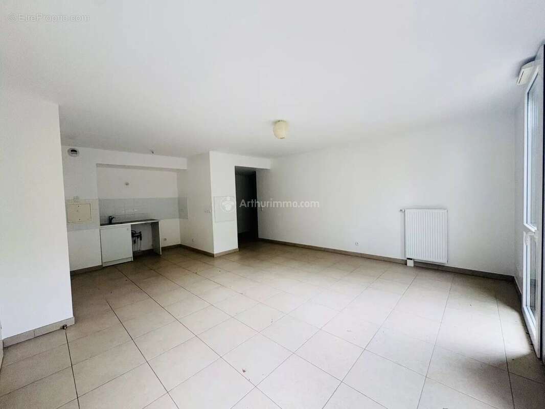 Appartement à BUSSY-SAINT-GEORGES