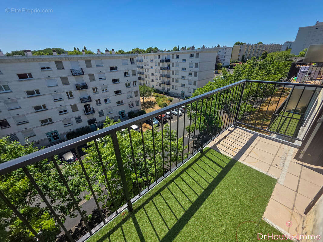 Appartement à JOUE-LES-TOURS