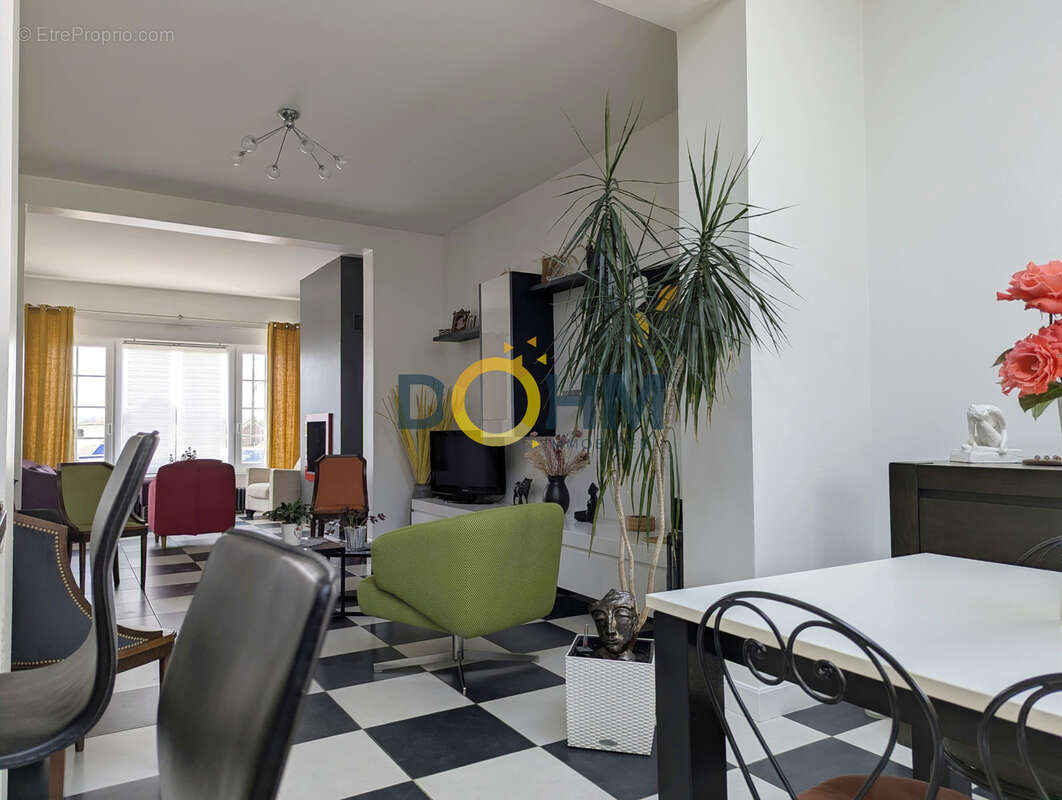Coup de coeur assuré ! maison de caractère entièrement rénovée. - photo 3
