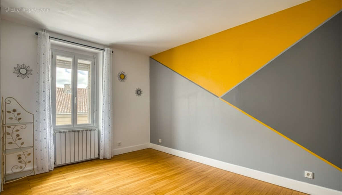 Maison à TOMBEBOEUF