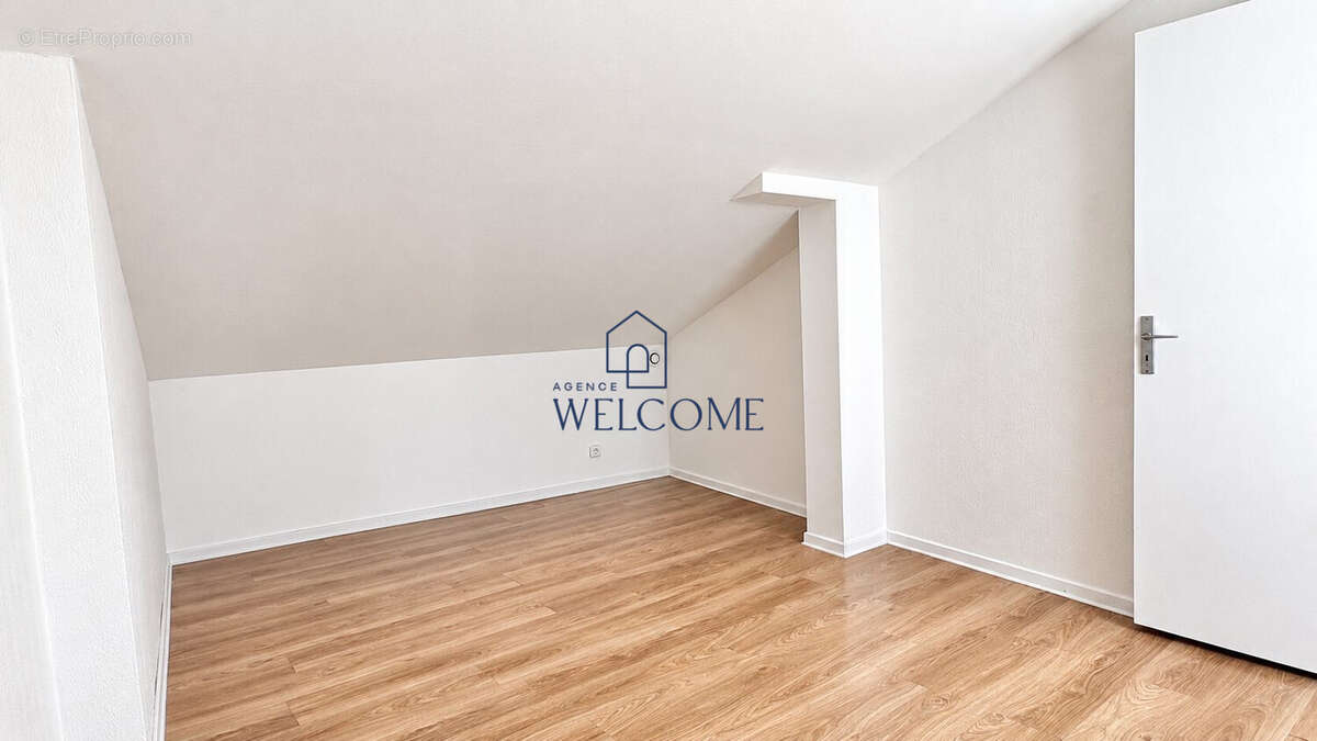 Appartement 154 m² à Bagnols-Sur-Ceze  - photo 6