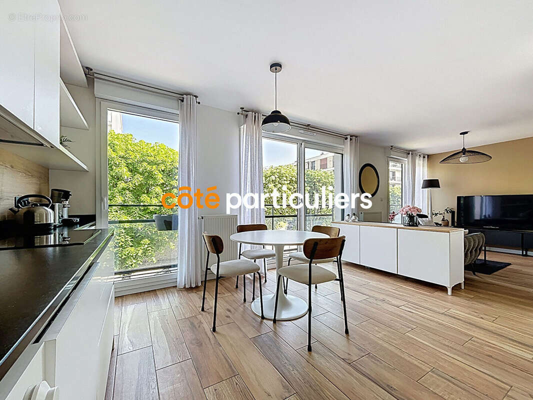 Appartement à SAINT-MAUR-DES-FOSSES