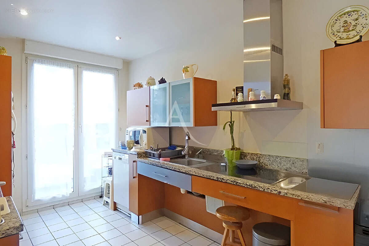 Appartement à VILLEMOMBLE