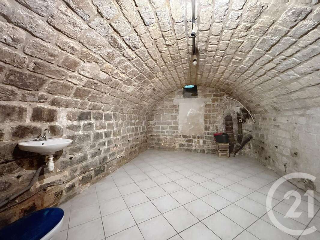 Photo 9 - Commerce à PARIS-13E