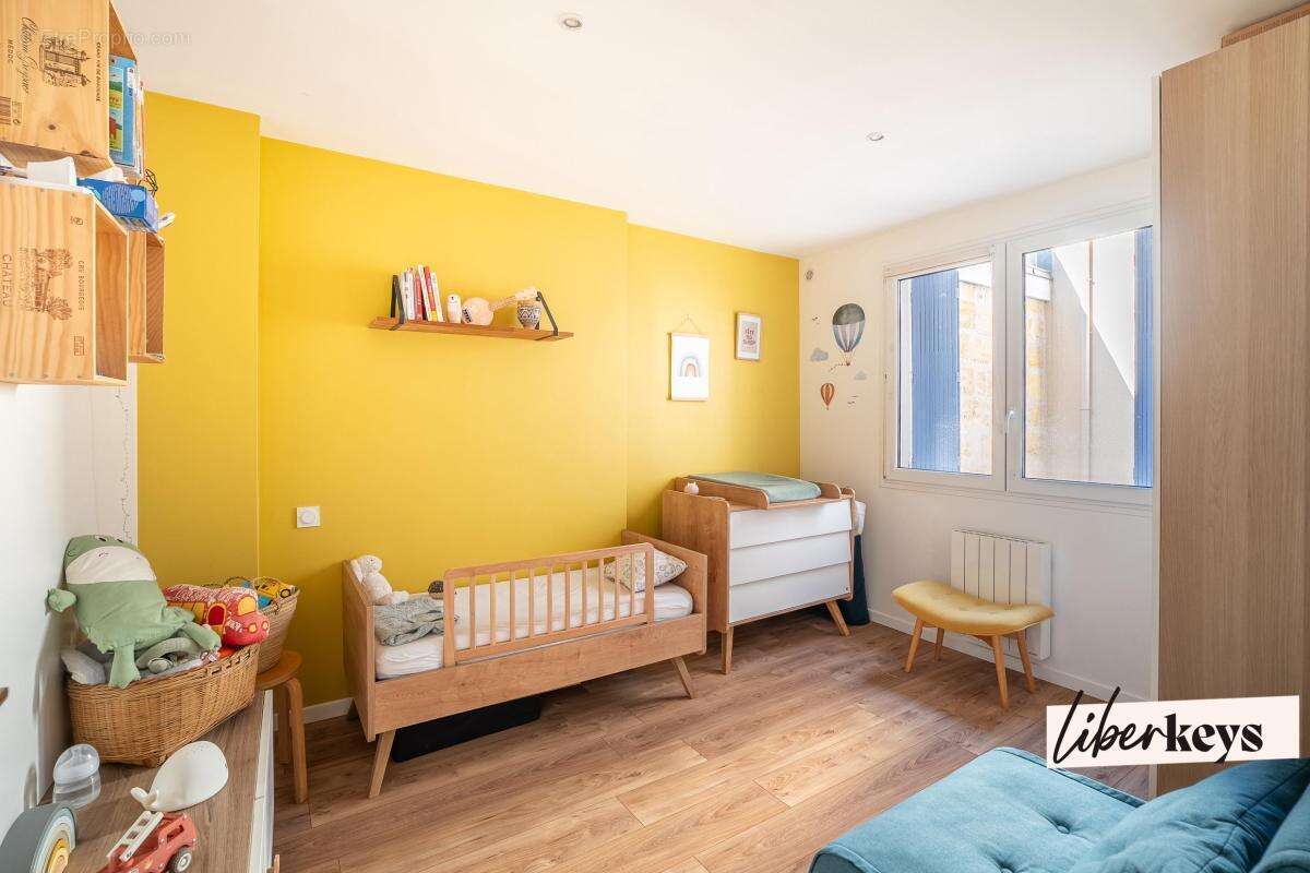 Appartement à BORDEAUX