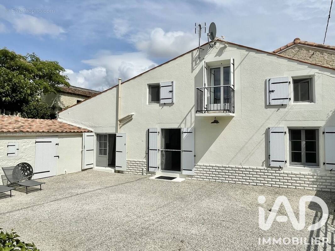 Photo 1 - Maison à AULNAY