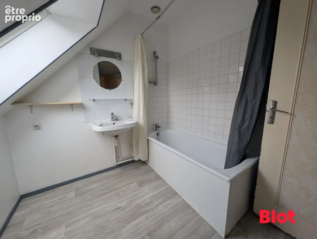 Maison 5 pièces 96 m² à vendre à Argentre-Du-Plessis (35370) - photo 6