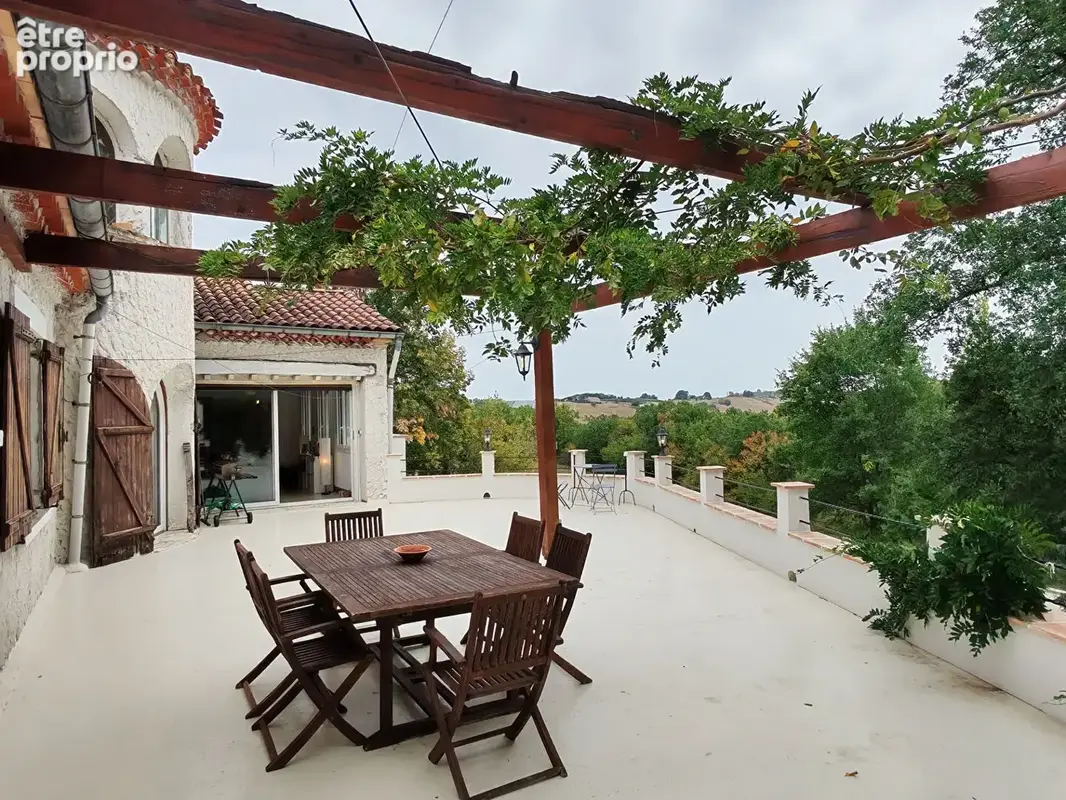 Maison familiale à vendre à Durfort-Lacapelette - 7 Pièces sur 1,3 ha - photo 7