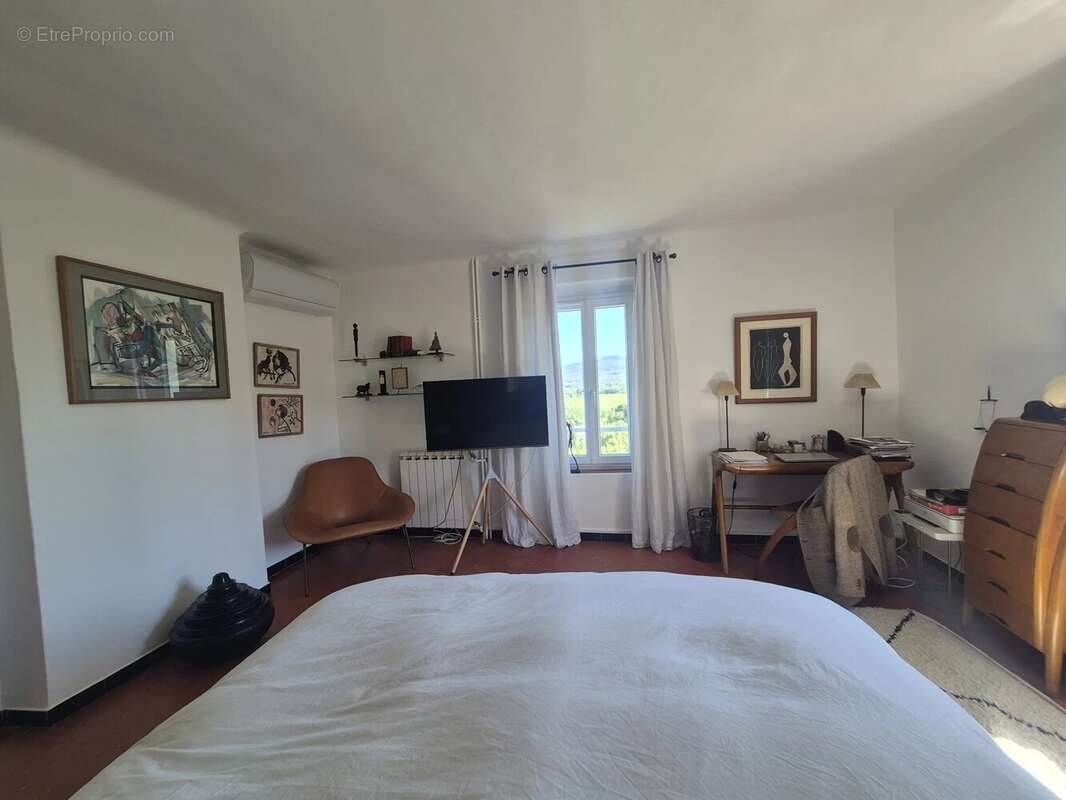 Maison à MONTFORT-SUR-ARGENS