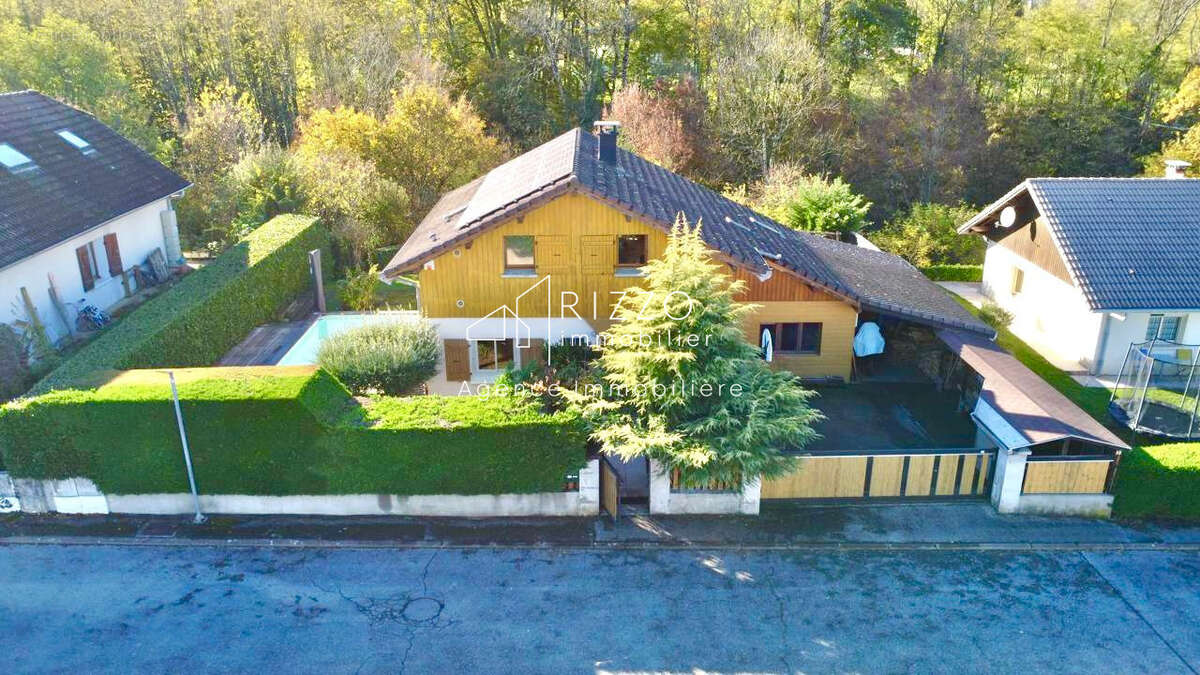 Maison à RUMILLY