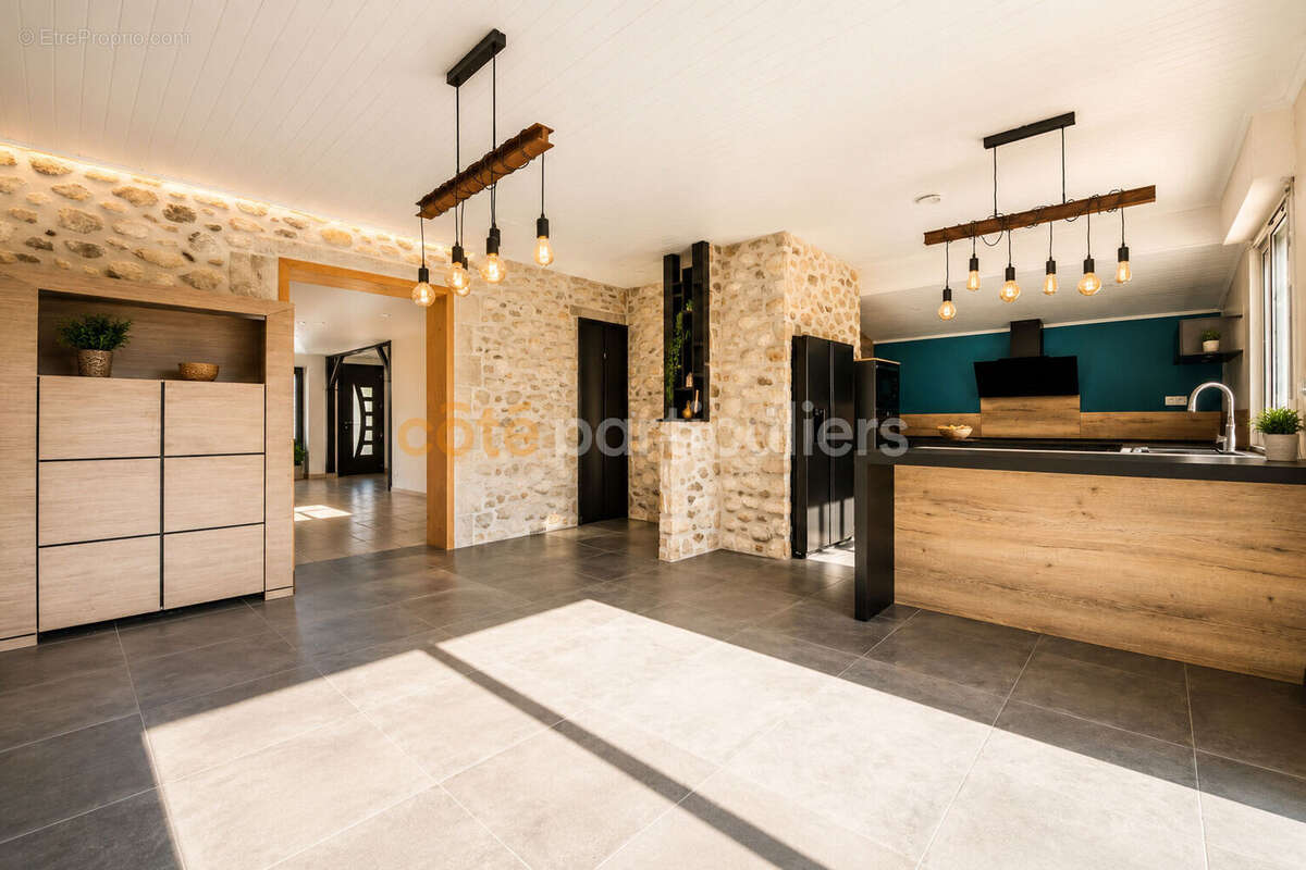 La boissière-des-landes -- proche la roche-sur-yon -- maison plain-pied 155 m²  -- 5 chambres -- jardin & calme - photo 3