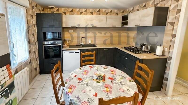 Dpt Marne (51), à vendre proche de REIMS maison P4 de 90 m² - Terrain de 566,00 m² - Plain pied - photo 3