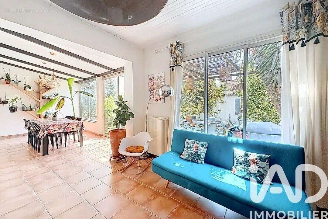 Photo 3 - Maison à MARSEILLE-15E
