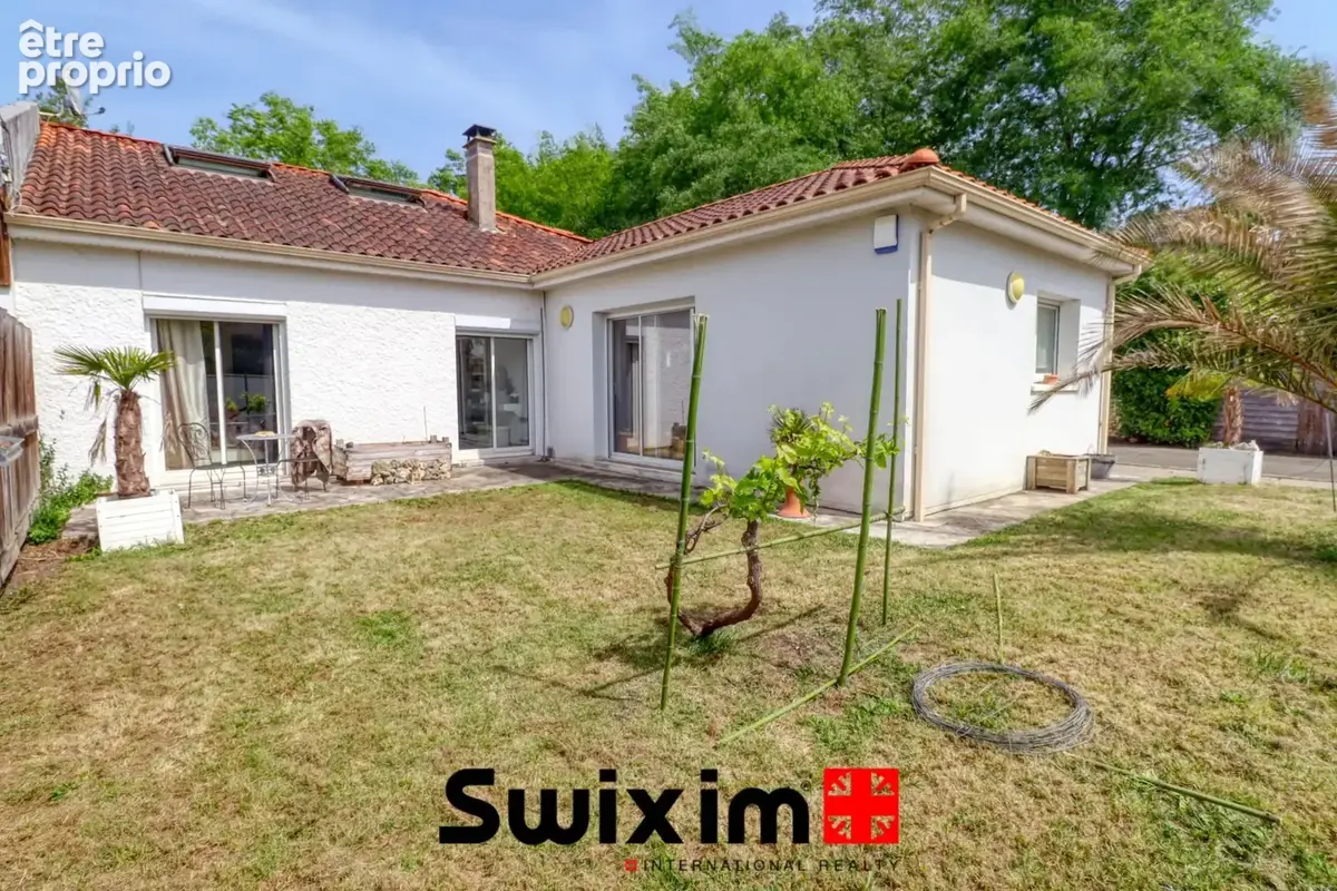 Maison 5 chambres - 150m² - Eysines le Vigean - photo 13