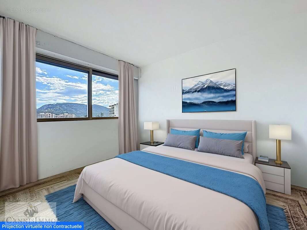 Appartement à MANDELIEU-LA-NAPOULE