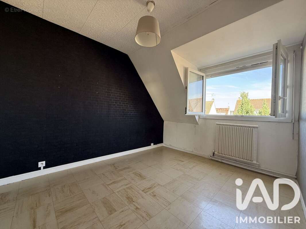 Maison 96 m² à Le Vaudreuil  - photo 7