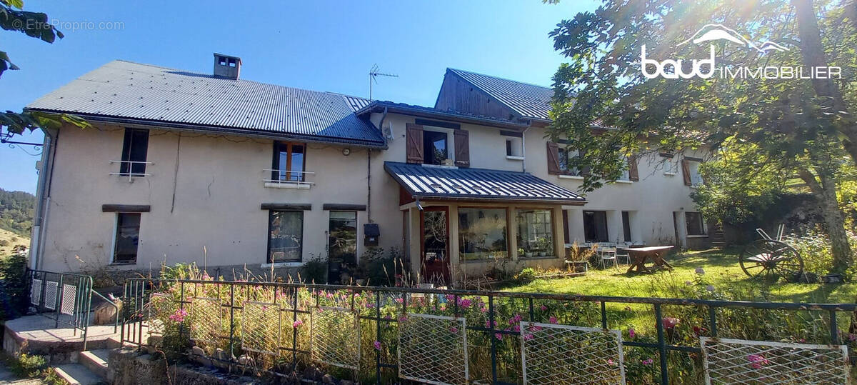 Maison à CORRENCON-EN-VERCORS