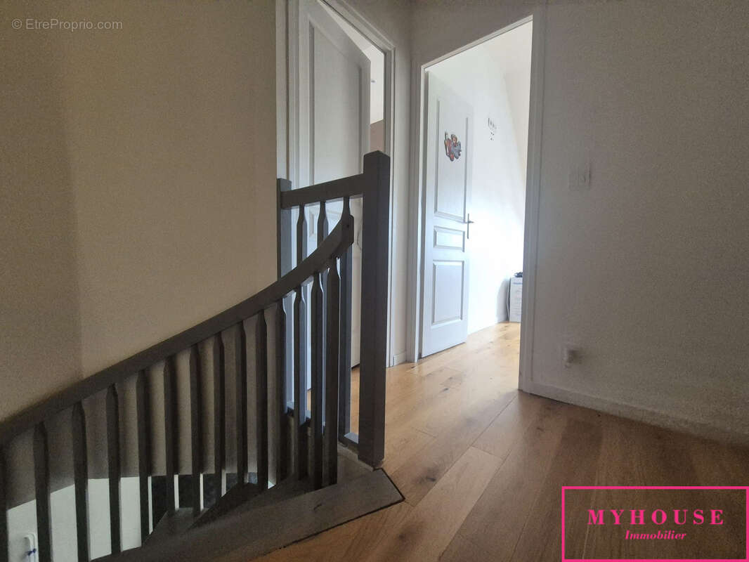 Appartement à BAGNEUX
