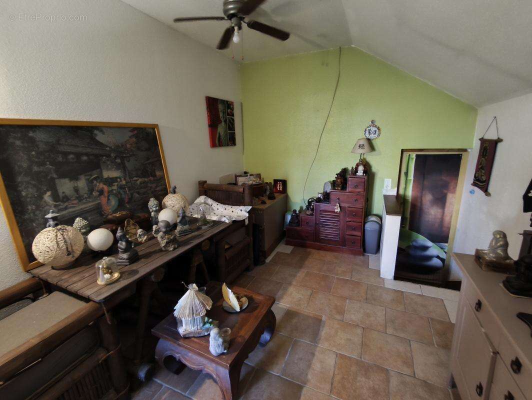 Maison à AILLEVILLERS-ET-LYAUMONT