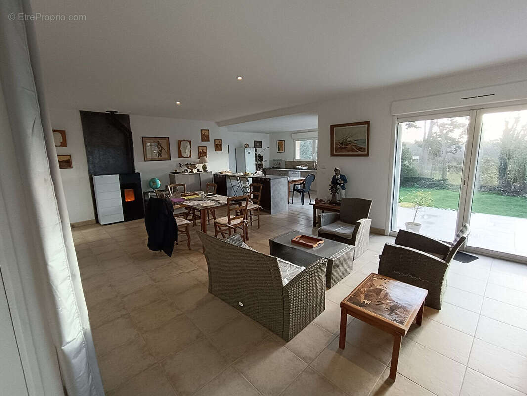 Maison à PLEUMEUR-BODOU