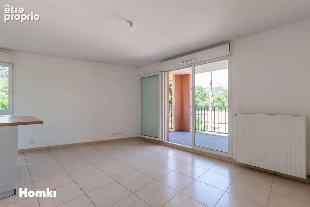 Appartement T2 de 41 m² à Marseille 13011 - photo 3