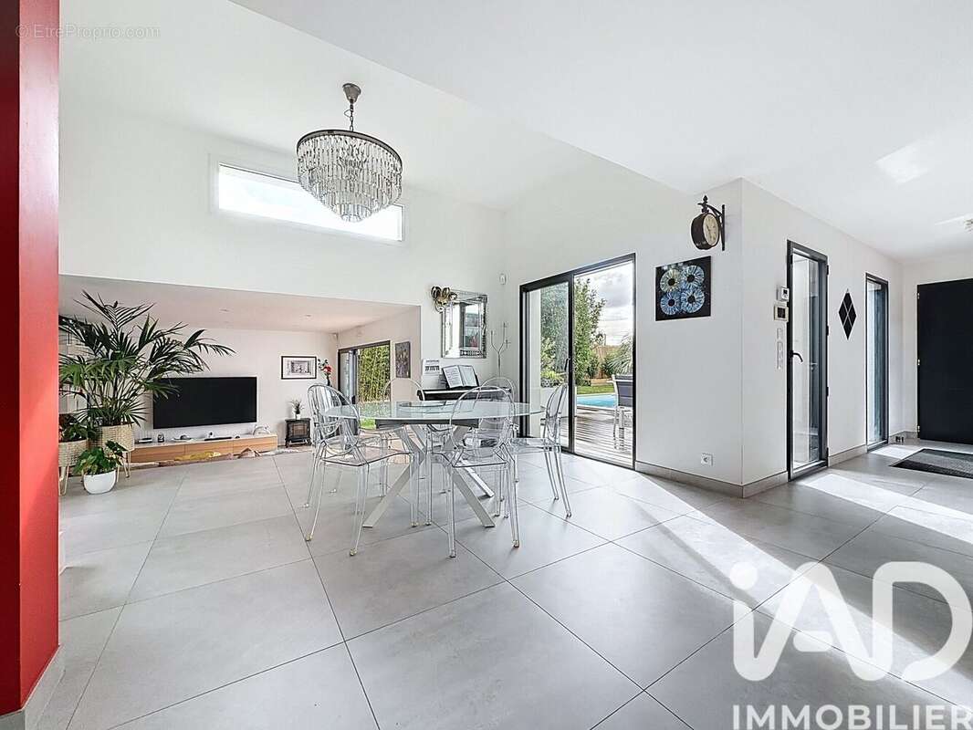 Photo 5 - Maison à LA CHAPELLE-SUR-ERDRE