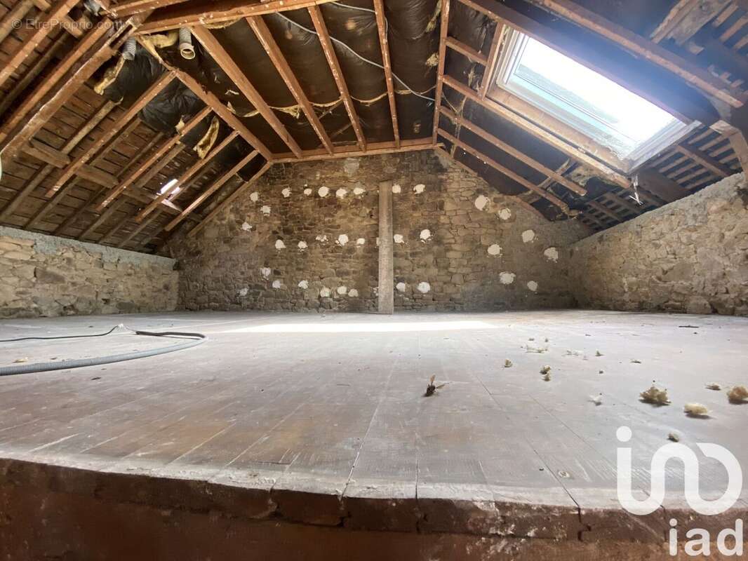 Photo 7 - Maison à COETLOGON