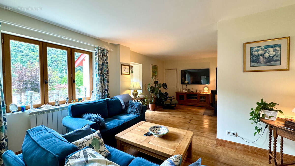Maison familiale 125m² - piscine - garage double - photo 4